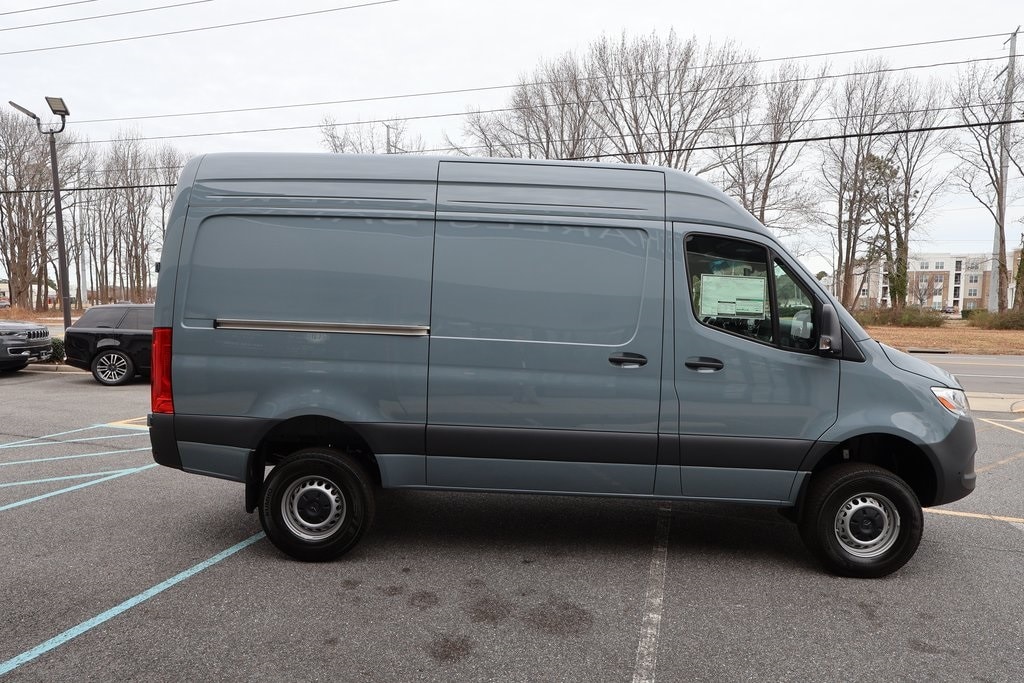 New 2026 Mercedes-Benz Sprinter 2500 Cargo 144 WB Van Cargo Van