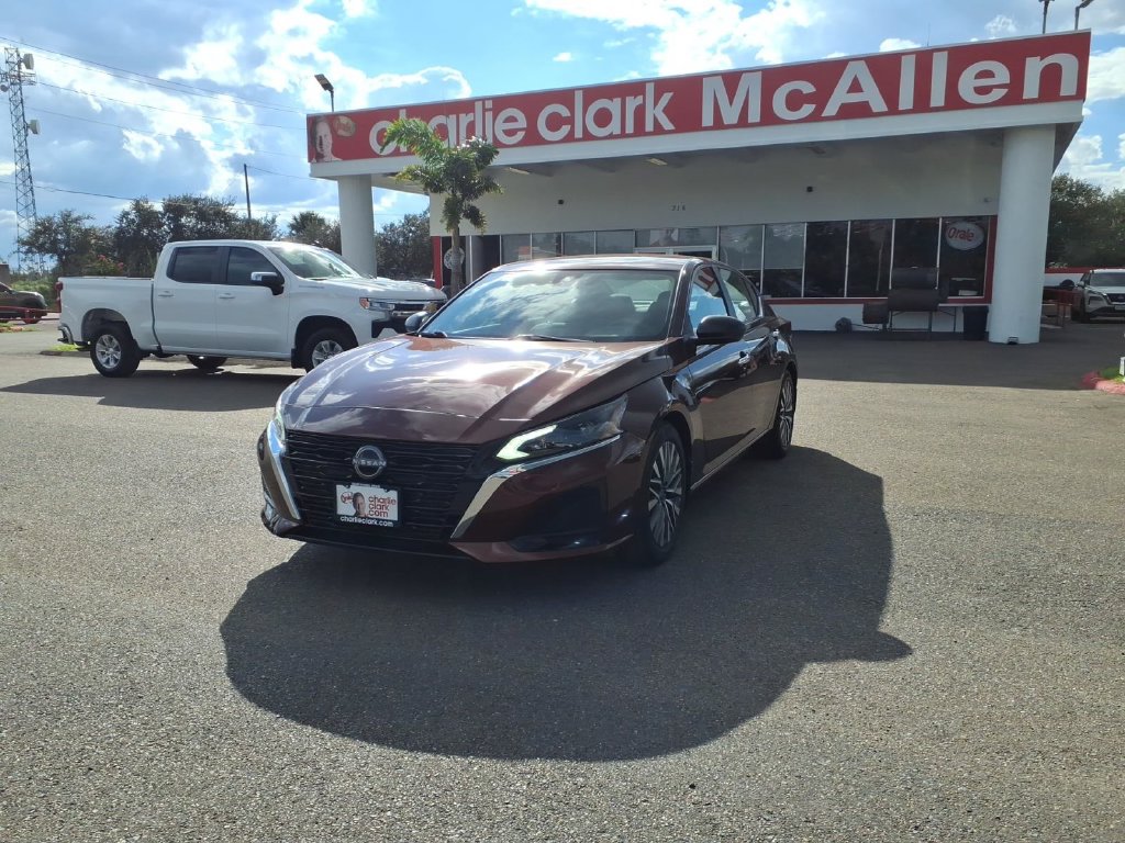 2024 Nissan Altima