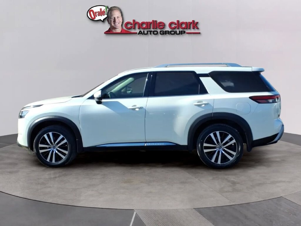 Used 2023 Nissan Pathfinder Platinum SUV