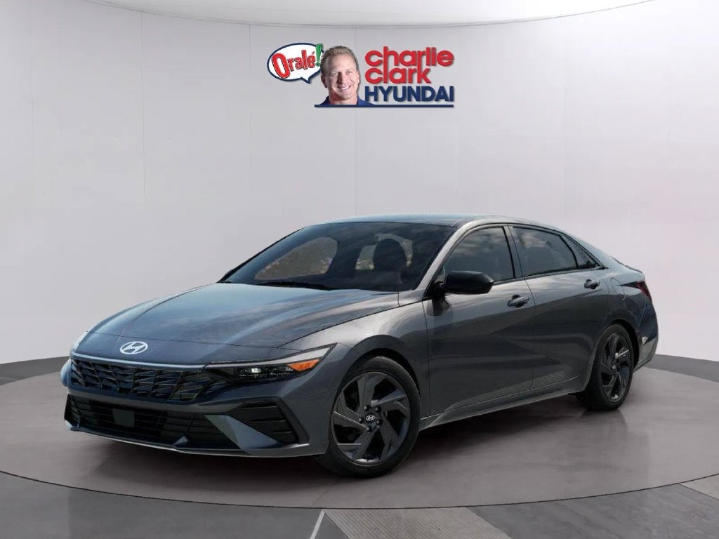 New 2026 Hyundai Elantra SEL Sport Sedan