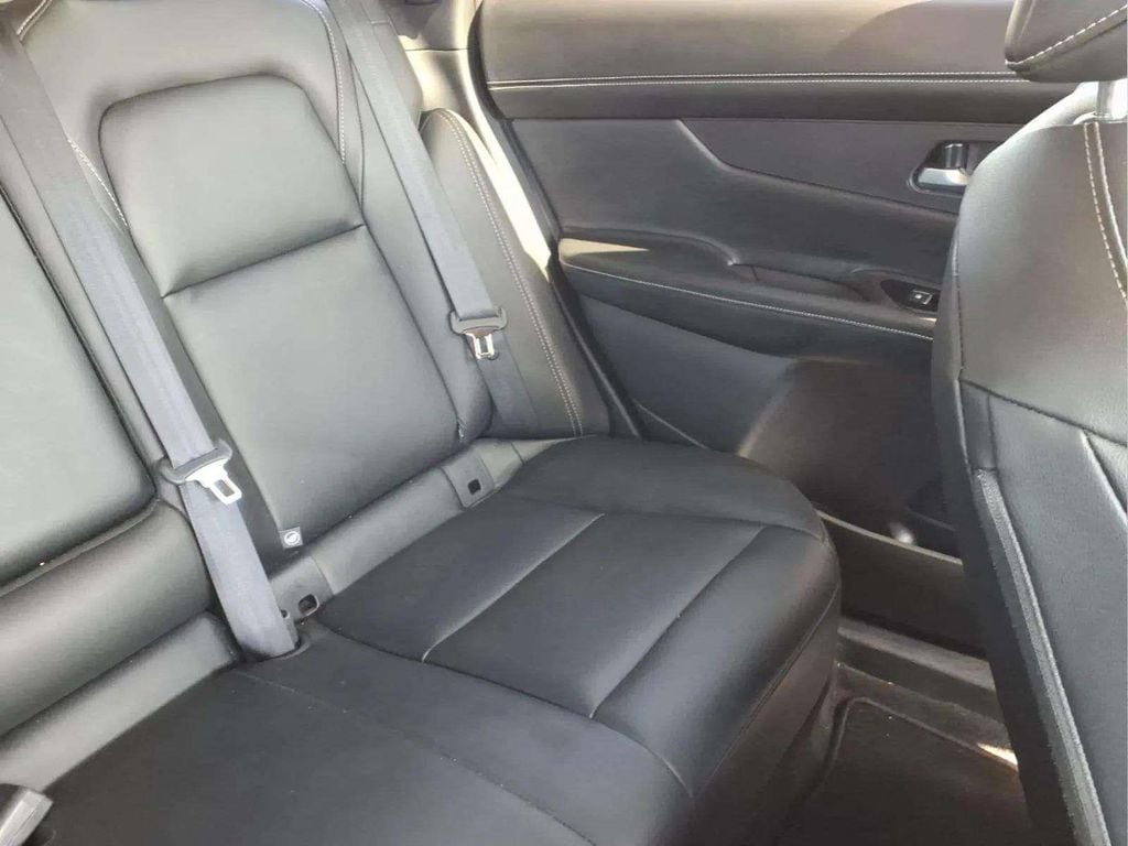 2025 Nissan Murano SL - Photo 18