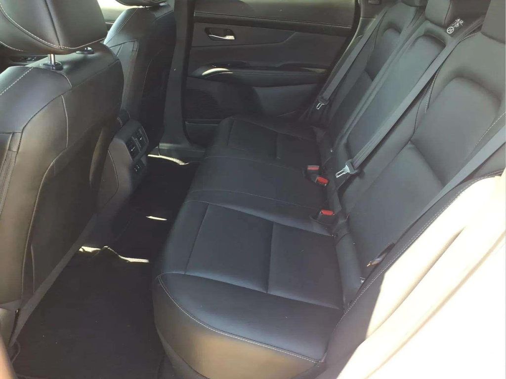 2025 Nissan Murano SL - Photo 13