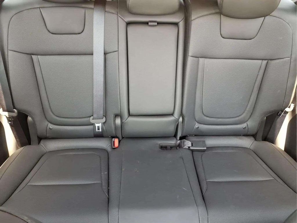 2025 Hyundai Tucson SEL Convenience - Photo 17