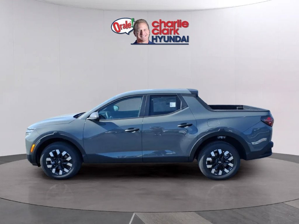New 2027 Hyundai Santa Cruz SE FWD Truck
