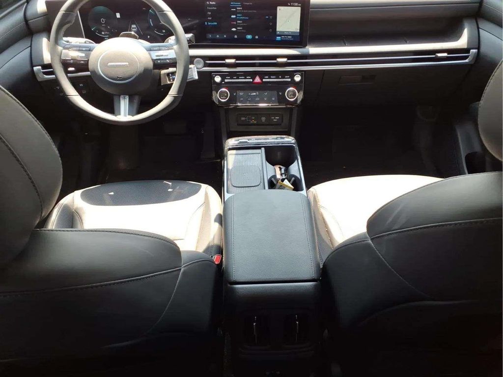 2025 Hyundai Tucson SEL Convenience - Photo 10
