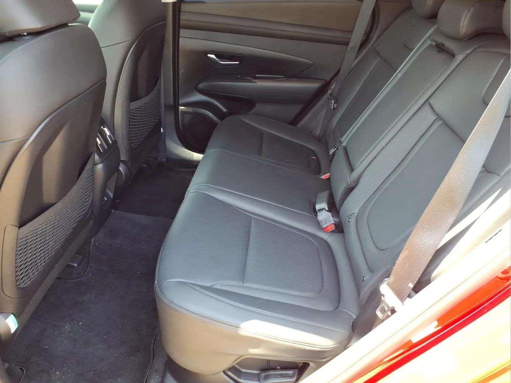 2025 Hyundai Tucson SEL Convenience - Photo 11