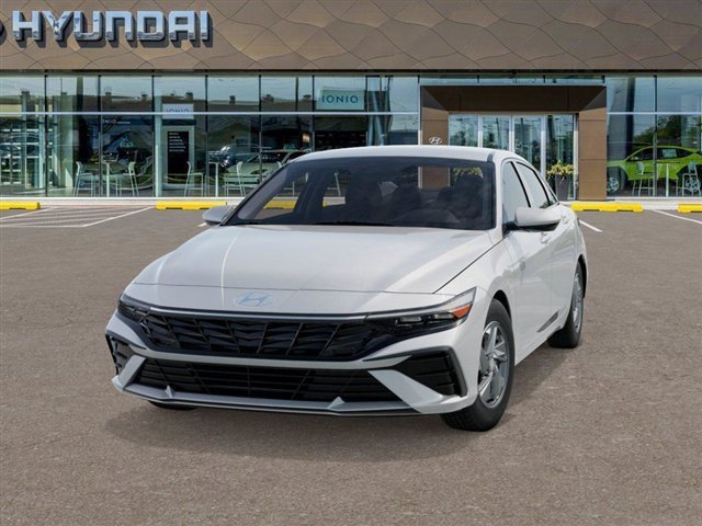 2026 Hyundai Elantra SE - Photo 6