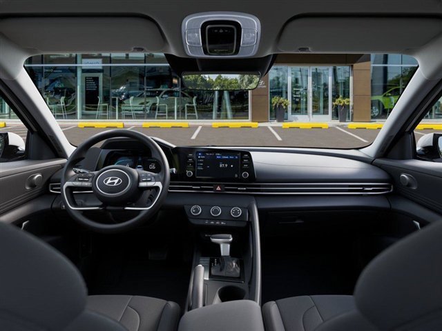2026 Hyundai Elantra SE - Photo 11