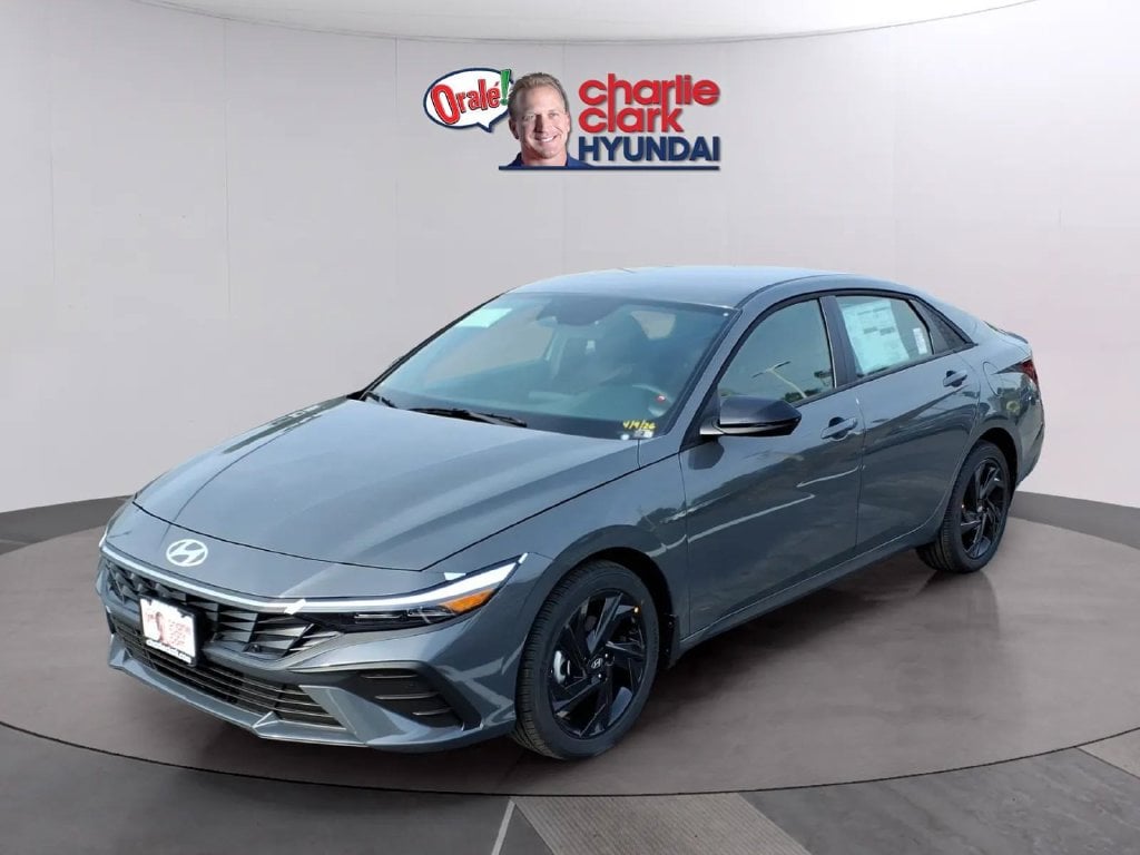 New 2026 Hyundai Elantra SEL Sport Sedan