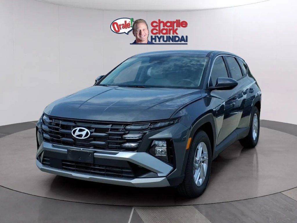 New 2026 Hyundai Tucson SE FWD SUV