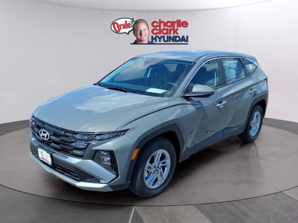 New 2026 Hyundai Tucson SE FWD SUV