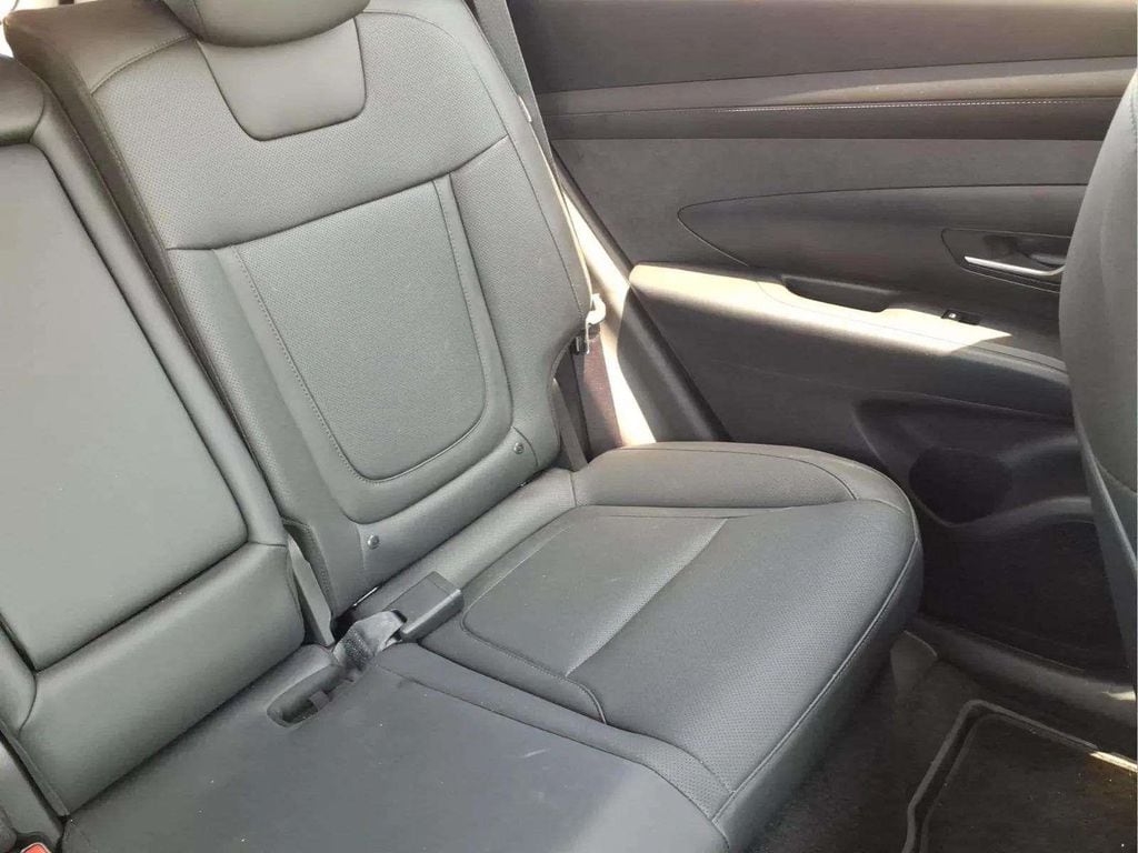 2025 Hyundai Tucson SEL Convenience - Photo 18