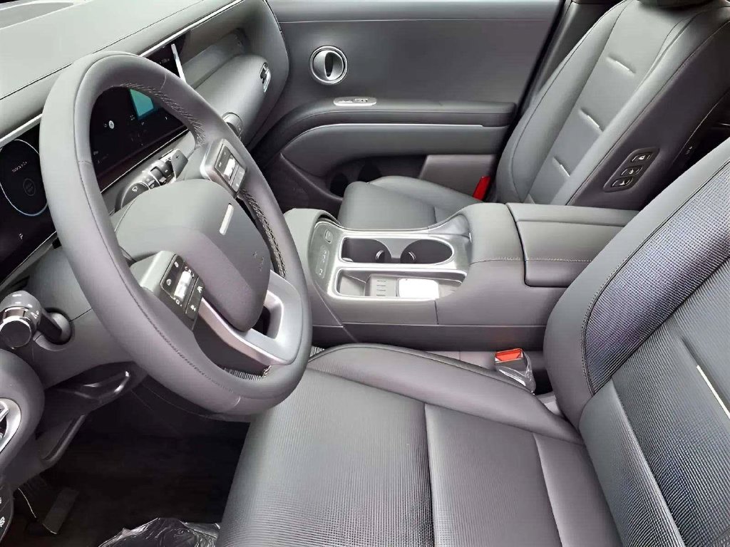 2026 Hyundai Palisade Calligraphy - Photo 11