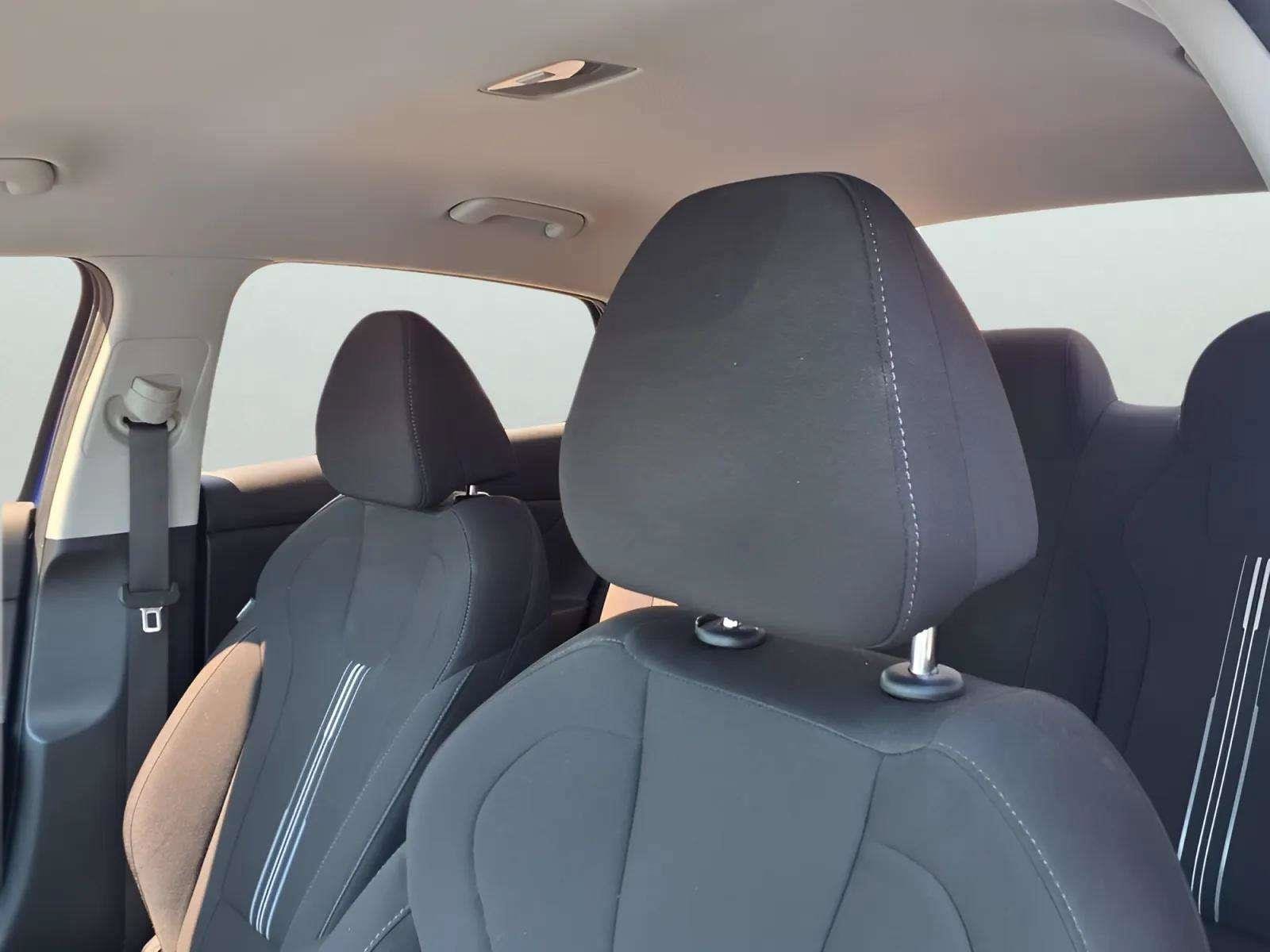 2024 Hyundai Elantra SEL - Photo 16