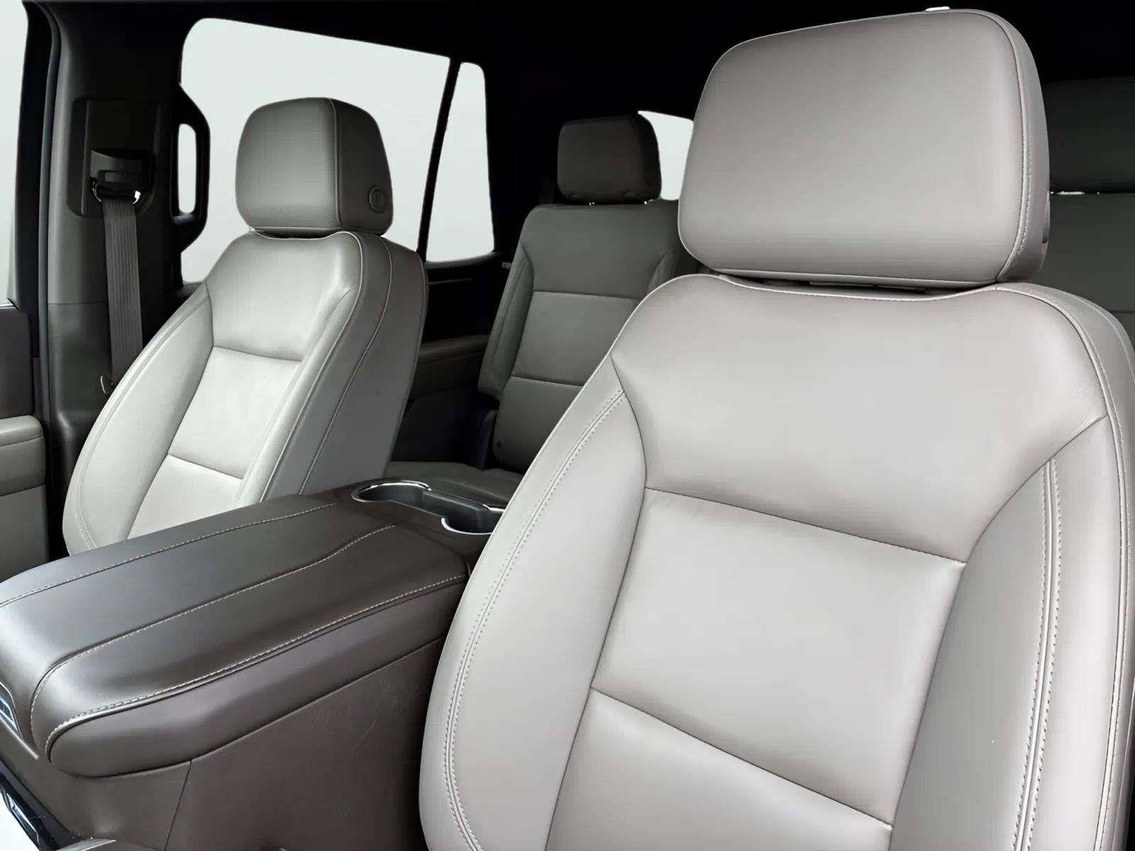 2025 Chevrolet Tahoe LT - Photo 9