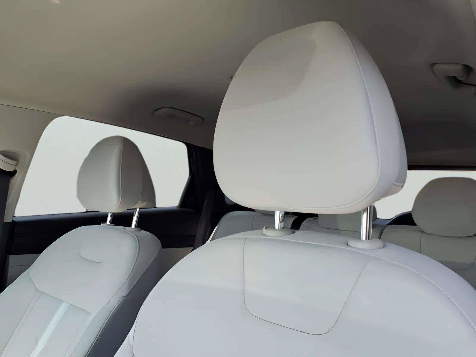 2025 Hyundai Tucson SEL - Photo 15