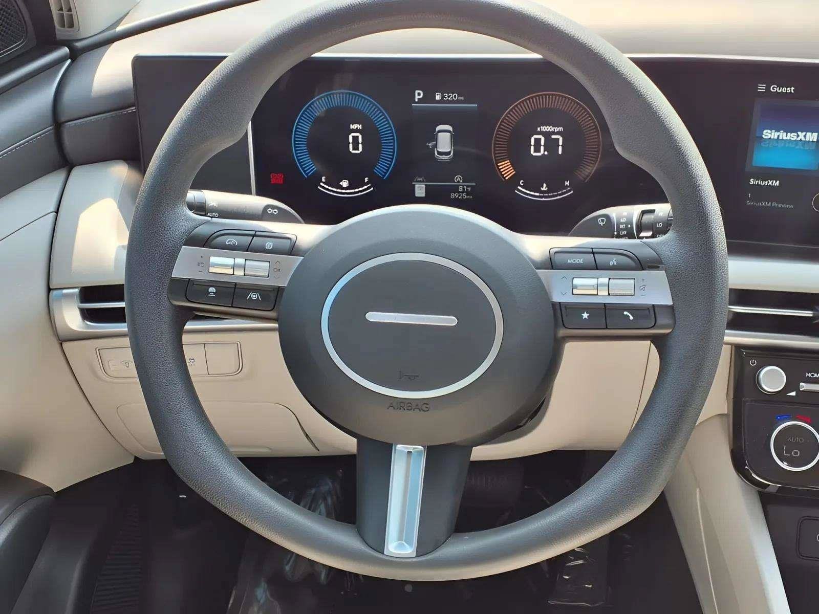 2025 Hyundai Tucson SEL - Photo 18