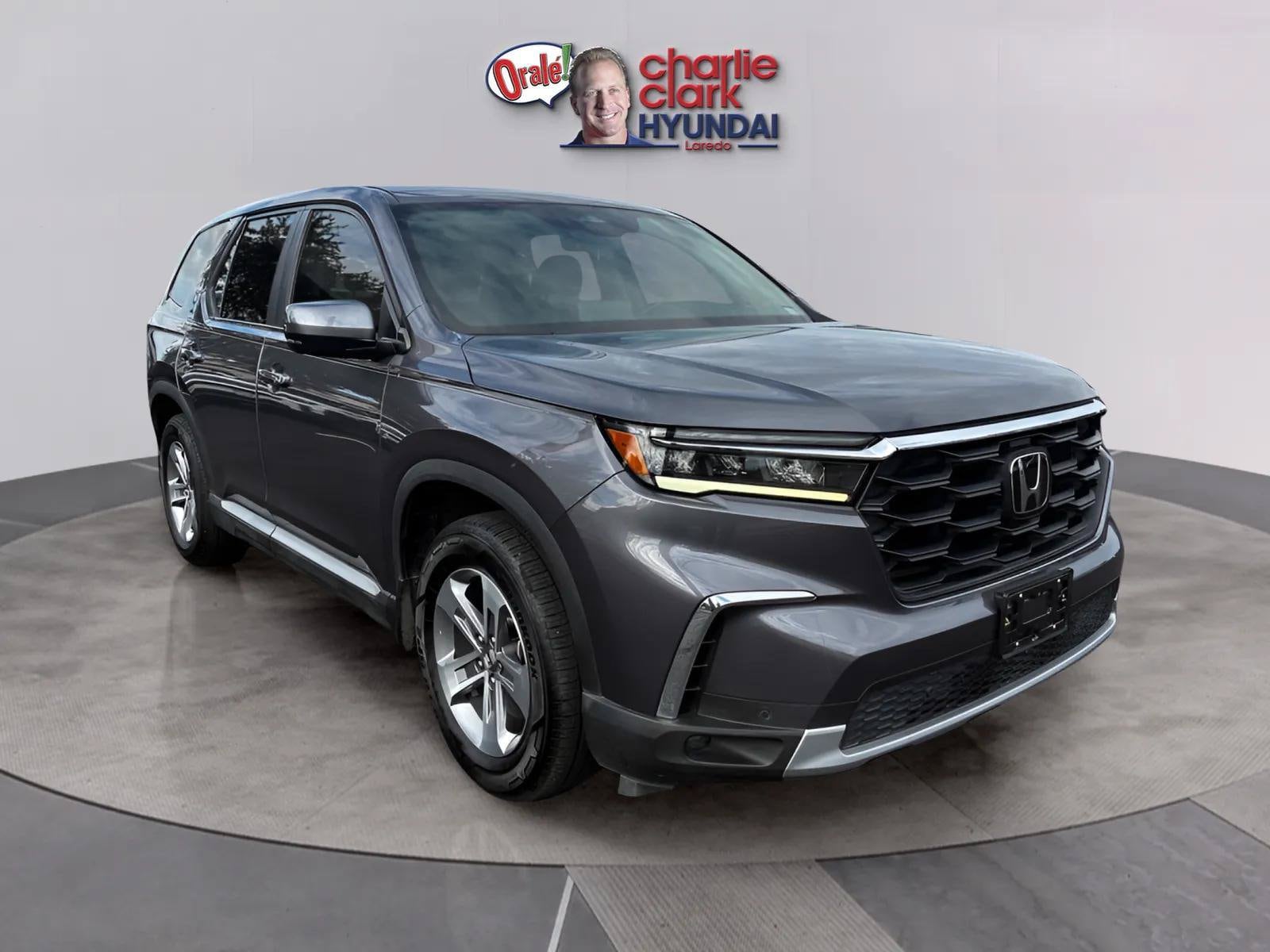 2025 Honda Pilot EX-L - Photo 7