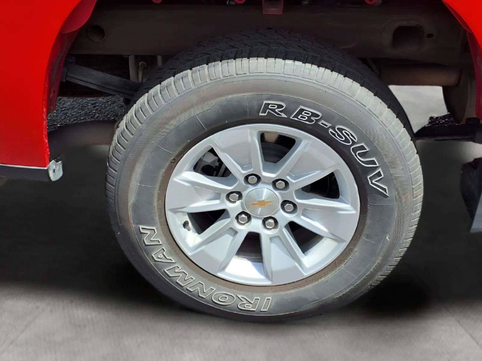 2025 Chevrolet Silverado 1500 LT - Photo 20