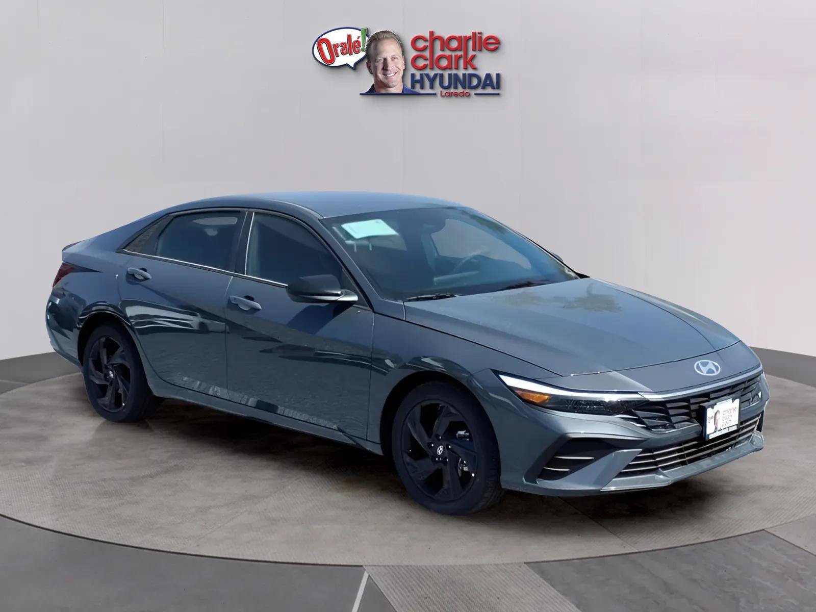 2026 Hyundai Elantra SEL Sport - Photo 7