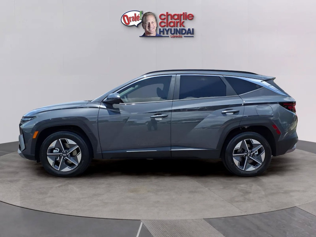 New 2026 Hyundai Tucson SEL Premium FWD SUV