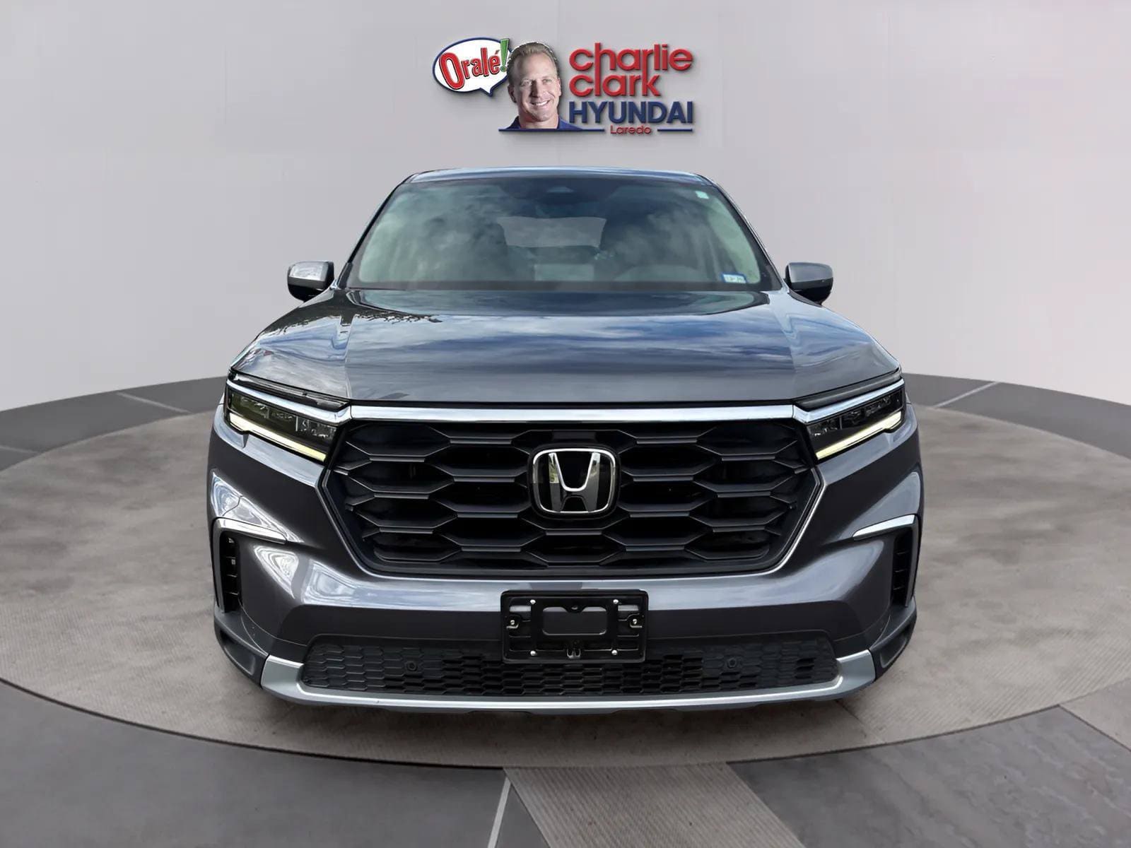 2025 Honda Pilot EX-L - Photo 8