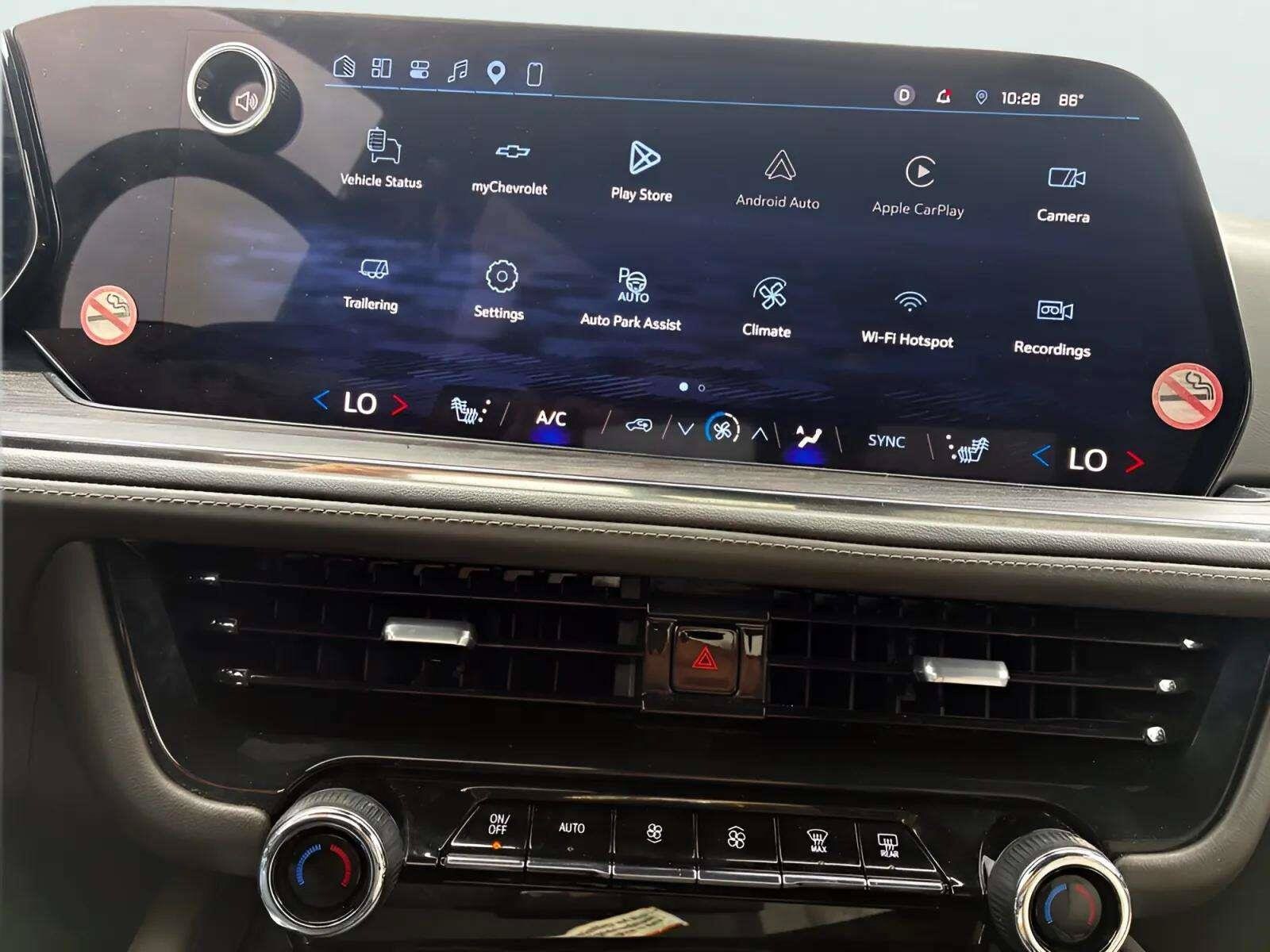 2025 Chevrolet Tahoe LT - Photo 16