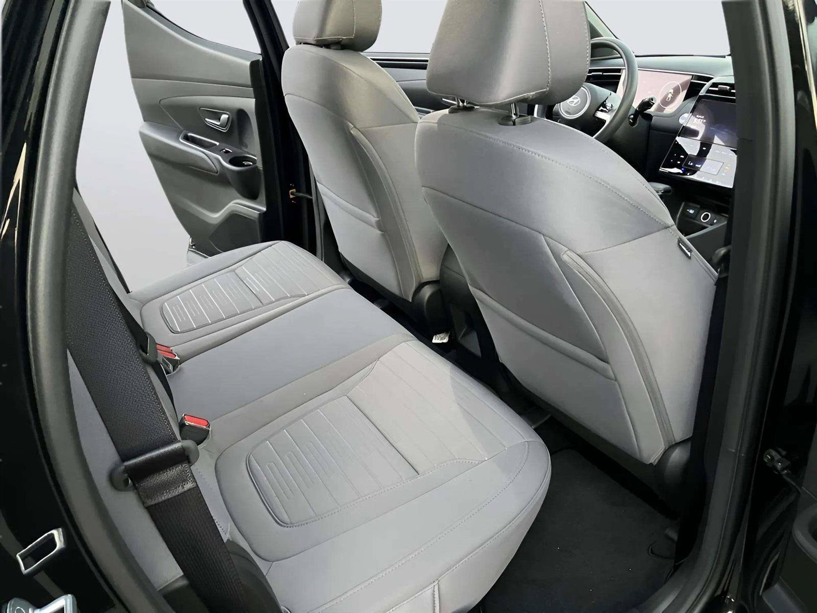 2024 Hyundai Santa Cruz SEL - Photo 13