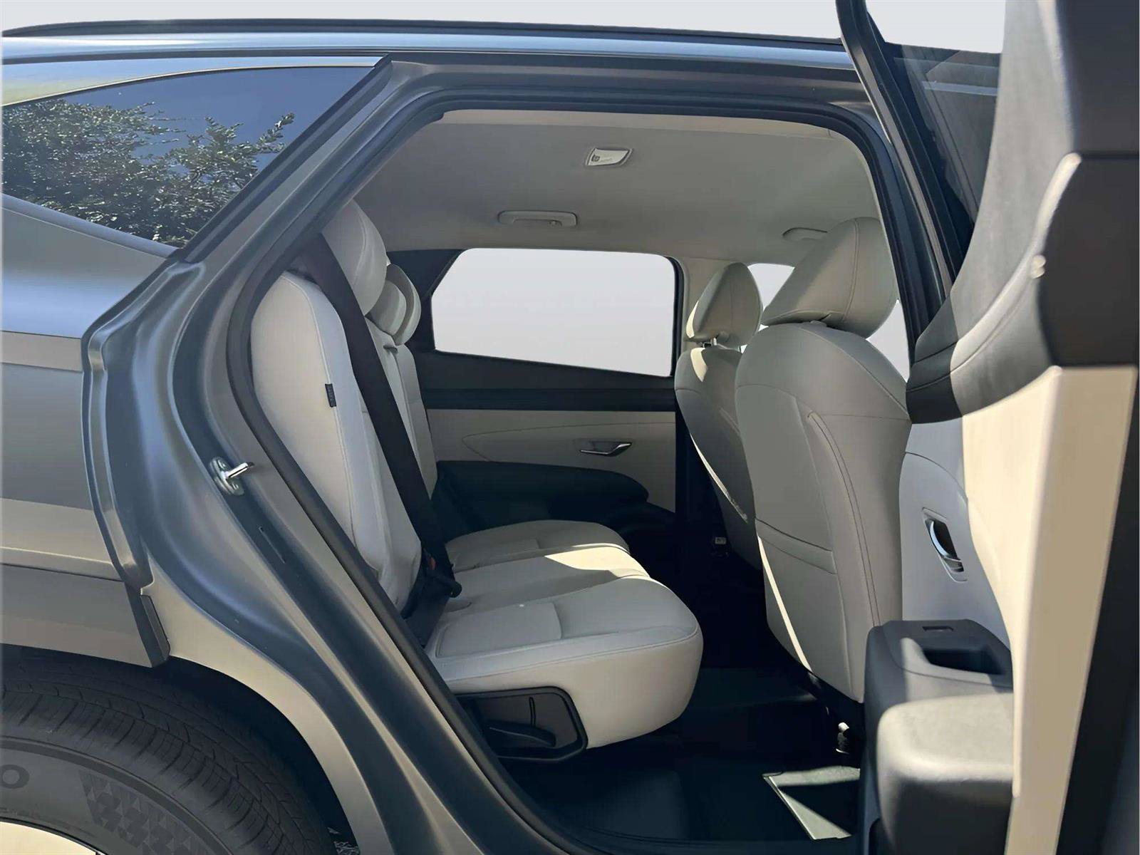 2025 Hyundai Tucson SEL - Photo 19