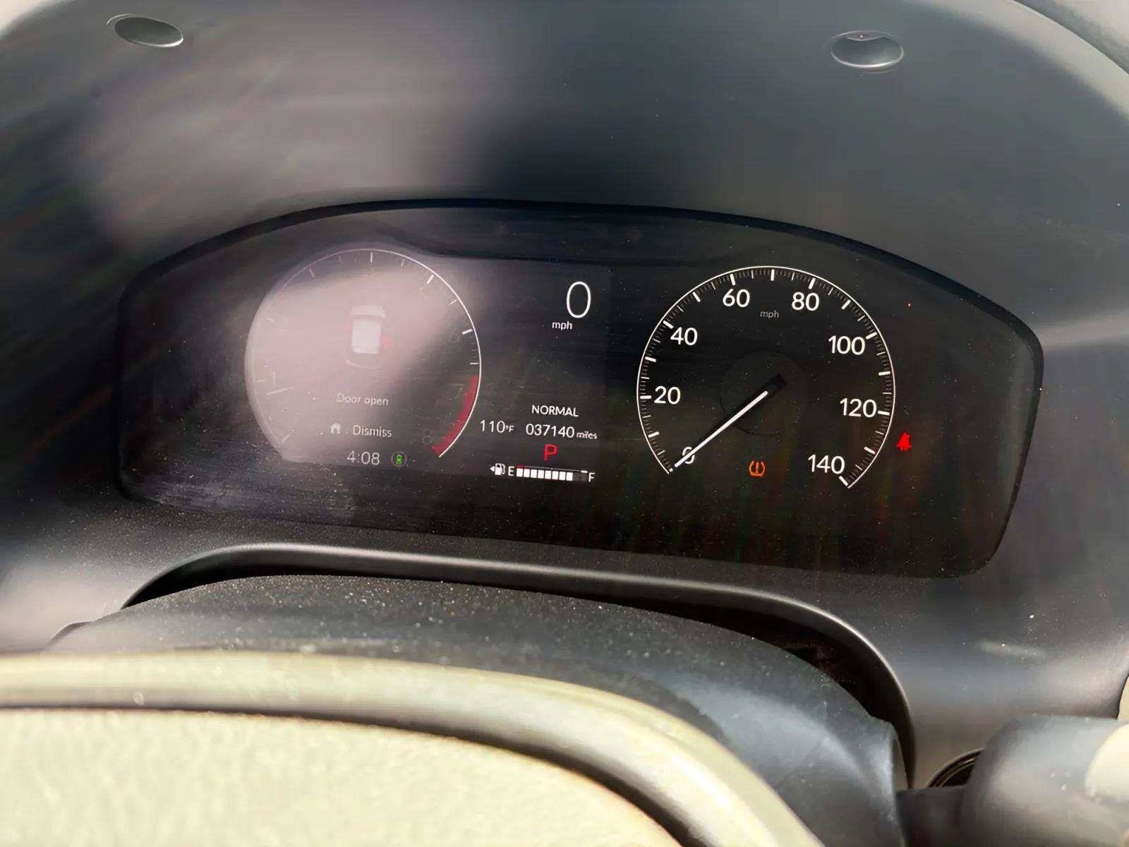 2025 Honda HR-V LX - Photo 14