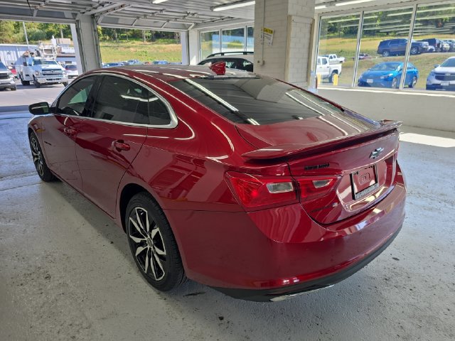 Used 2025 Chevrolet Malibu RS Car