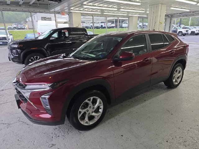 Used 2024 Chevrolet Trax LS SUV