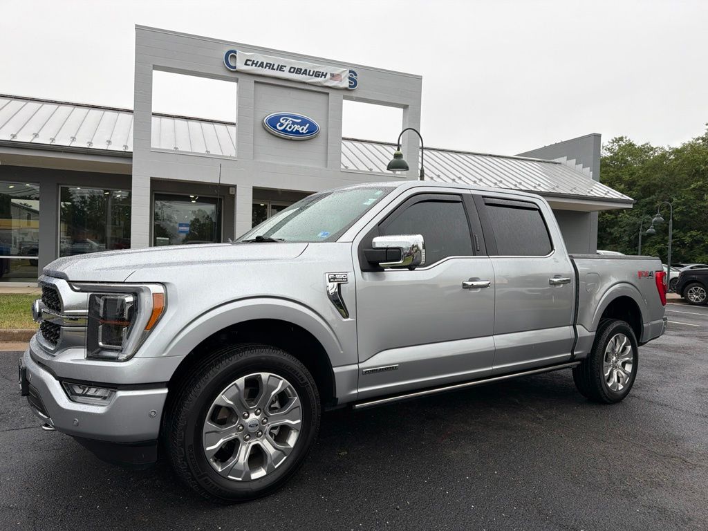 2023 Ford F-150 XLT Truck SuperCrew Cab