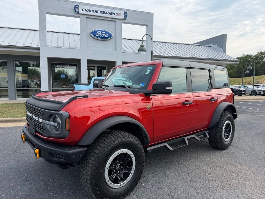2023 Ford Bronco 4-Door Badlands