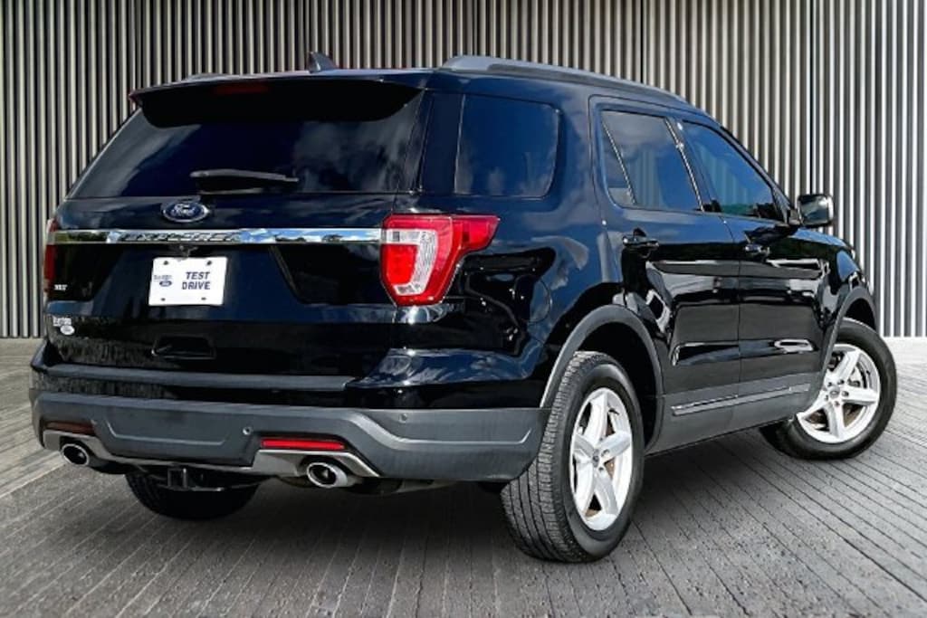 Used 2018 Ford Explorer XLT SUV
