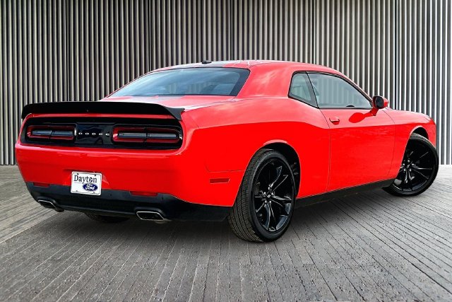 Used 2018 Dodge Challenger SXT with VIN 2C3CDZAG3JH263179 for sale in Dayton, TN