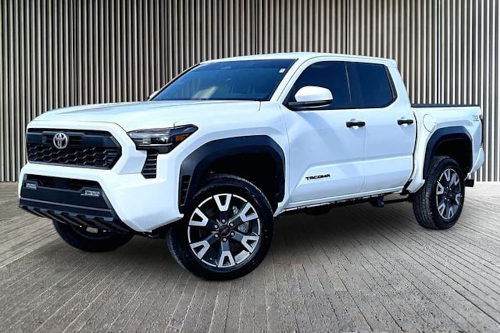 Used 2025 Toyota Tacoma TRD Off-Road Truck Double Cab