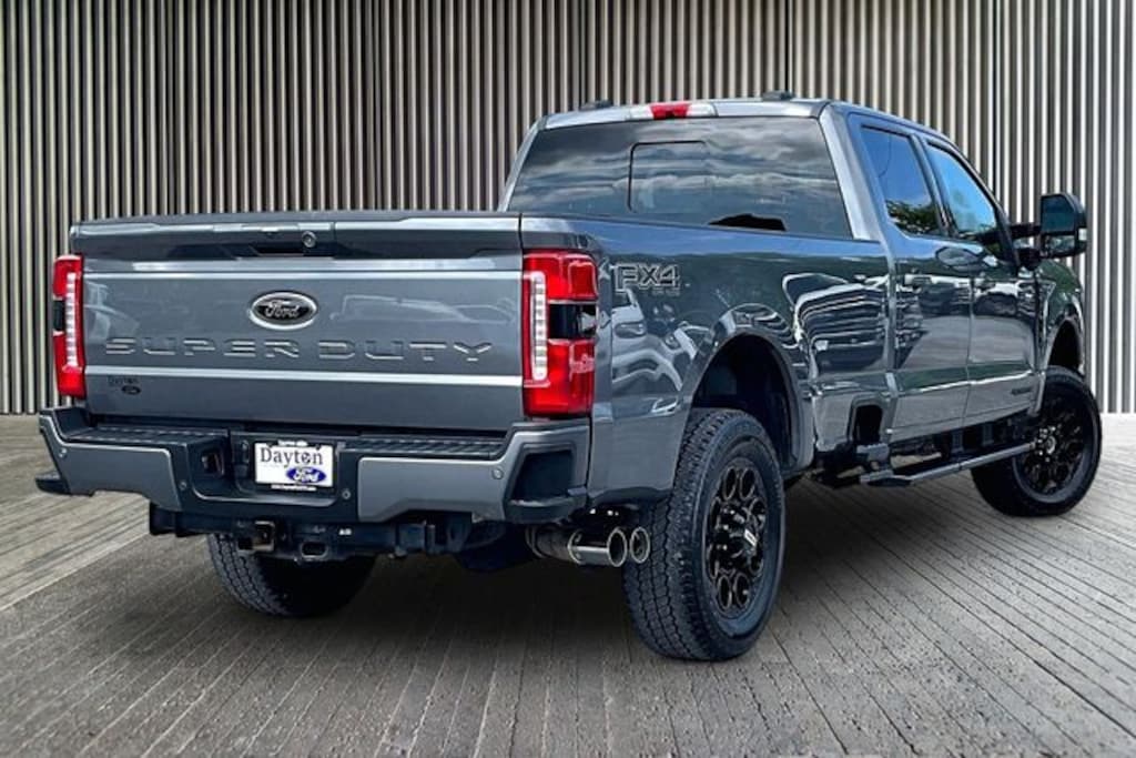 Used 2023 Ford F-250 Lariat Crew Cab 4WD 6.7L H.O. 8ft Bed Truck Crew Cab