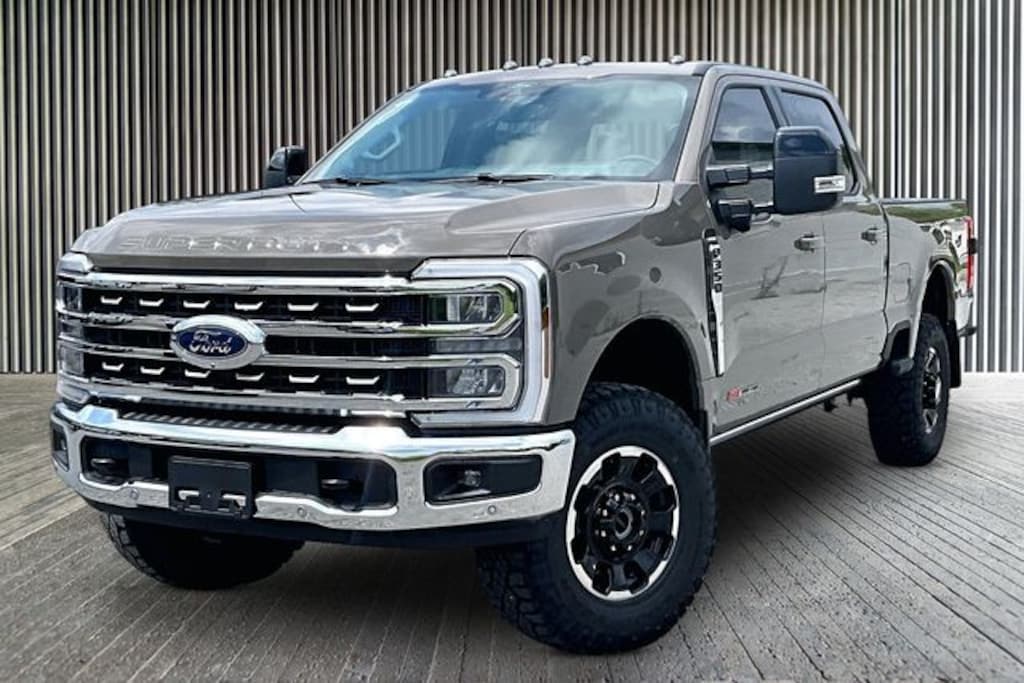 New 2026 Ford F-350 Lariat Truck Crew Cab