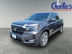 2026 Honda Ridgeline AWD RTL Truck Crew Cab 9 speed automatic