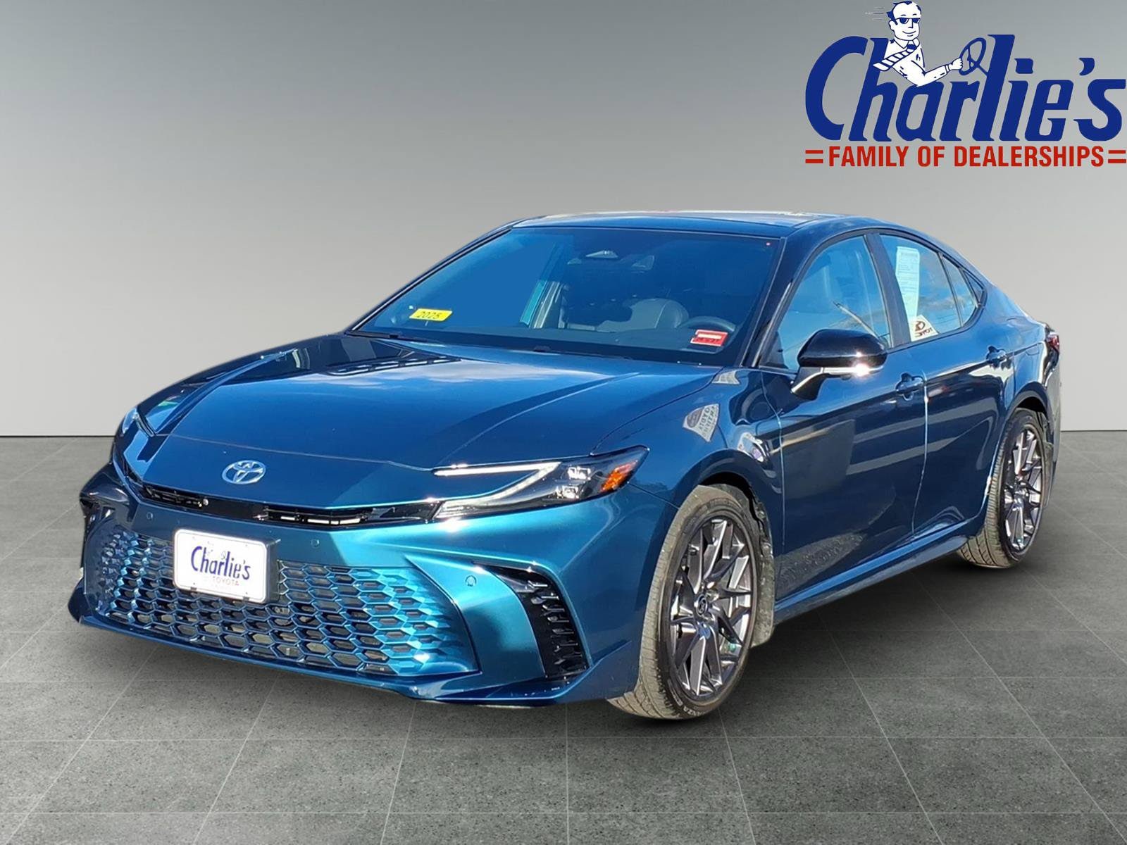 2025 Toyota Camry Sedan 