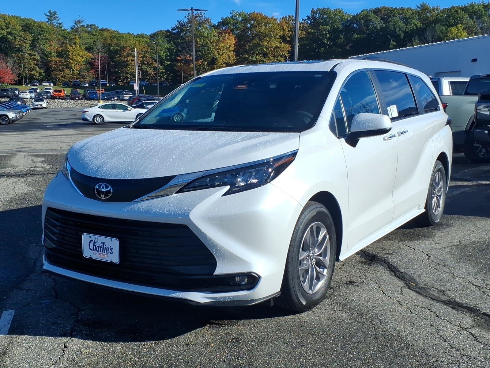 2026 Toyota Sienna XLE