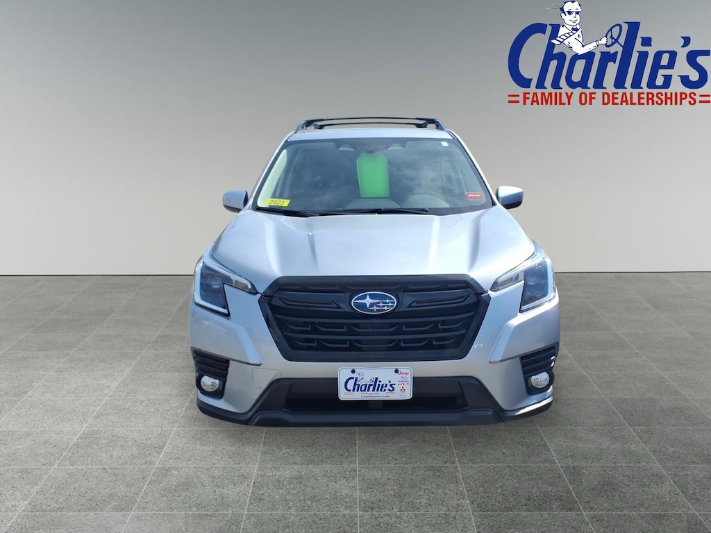 Used 2023 Subaru Forester Premium SUV