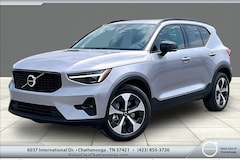2026 Volvo XC40 B5 Plus AWD SUV