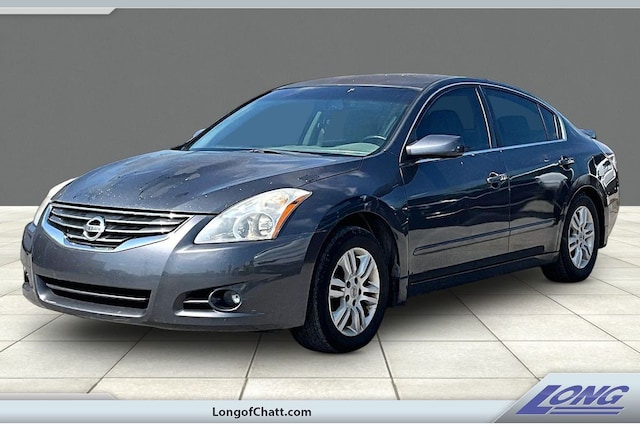 Used 2012 Nissan Altima 2.5 S Sedan for sale in Chattanooga, TN