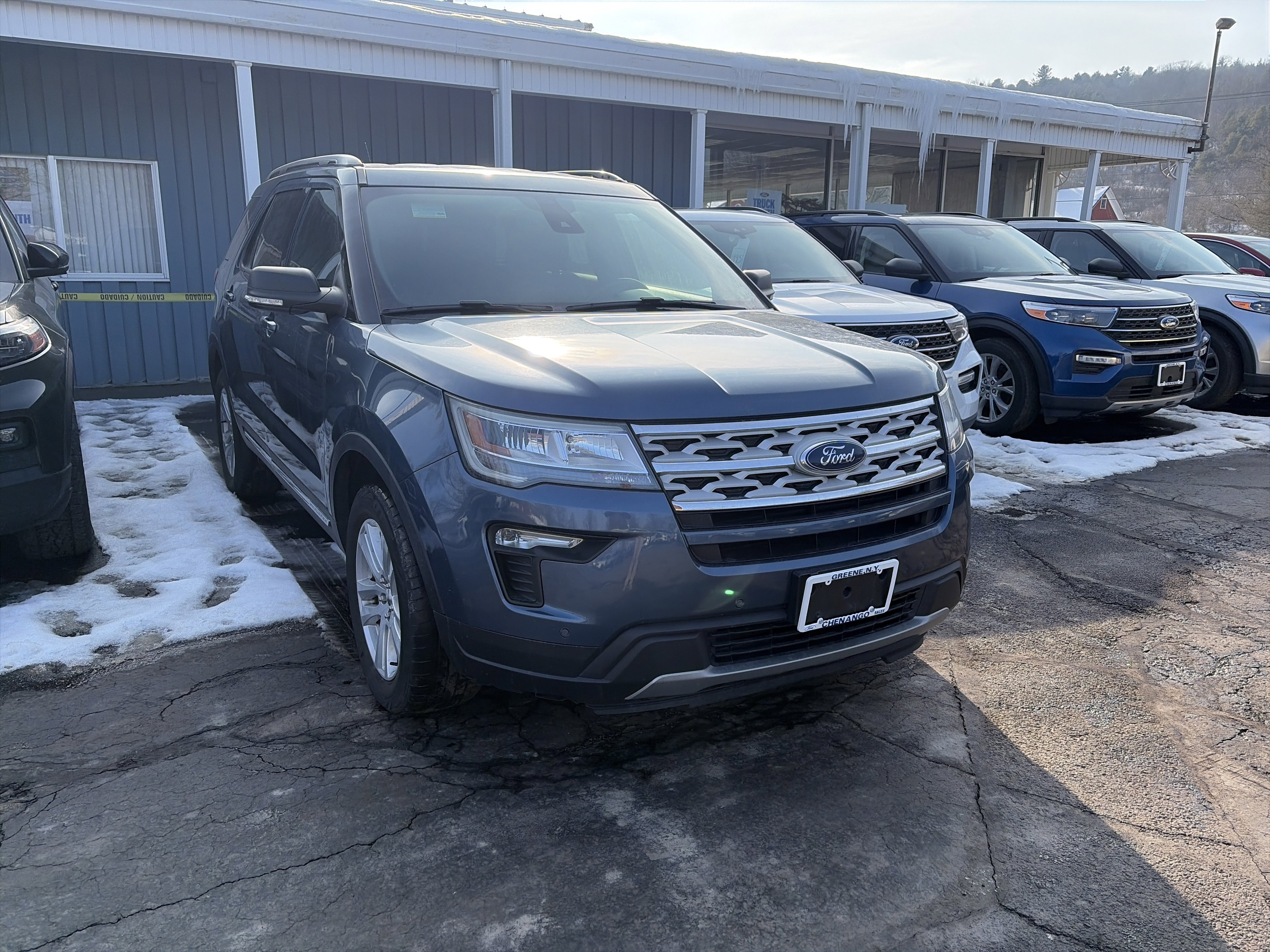 2019 Ford Explorer XLT XLT 4WD