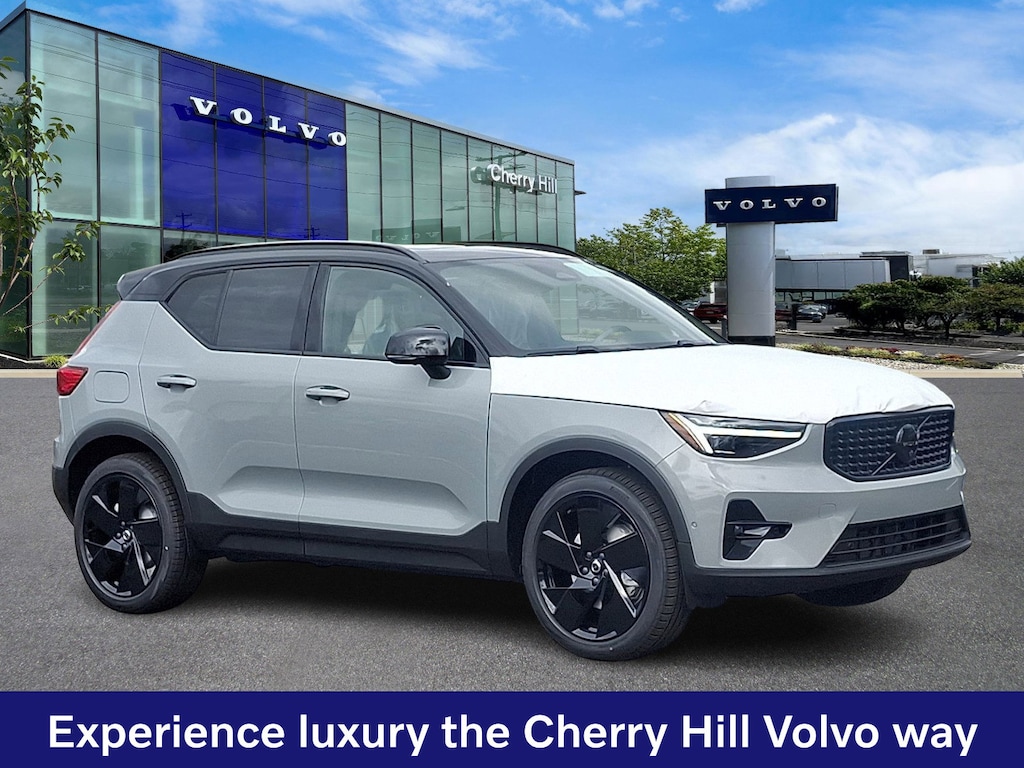 New 2026 Volvo XC40 B5 Ultra Black Edition SUV