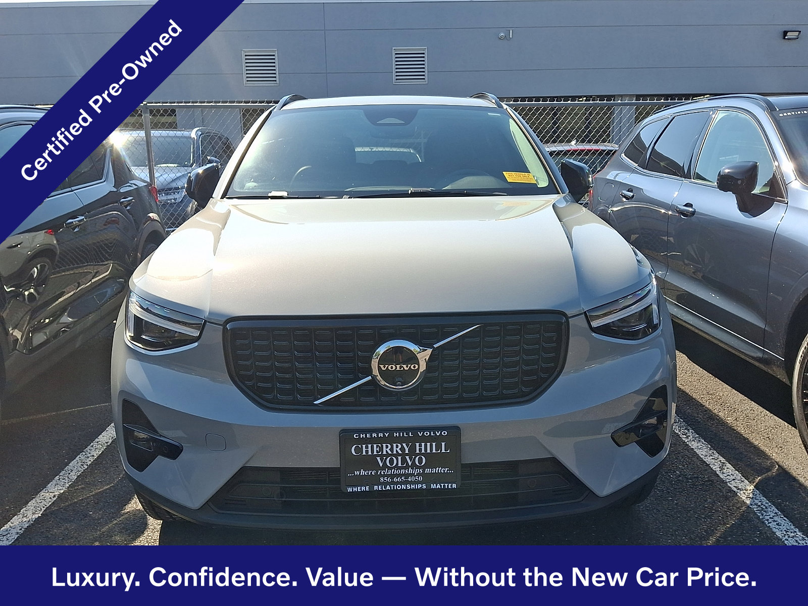Certified 2024 Volvo XC40 B5 Plus Dark Theme SUV
