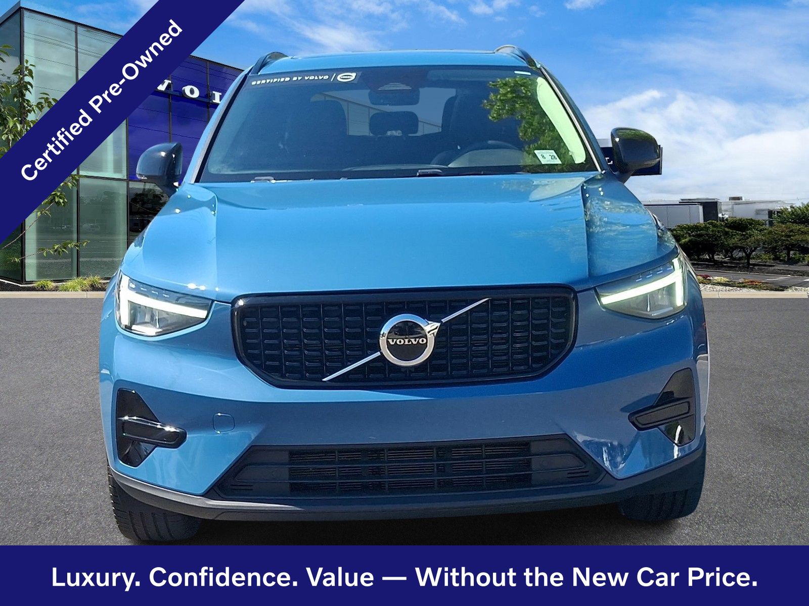Certified 2024 Volvo XC40 B5 Core SUV