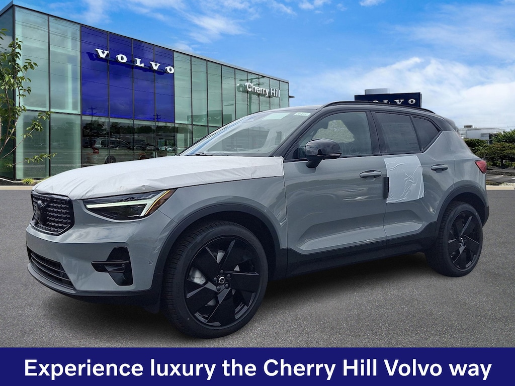 New 2026 Volvo XC40 B5 Ultra Black Edition SUV